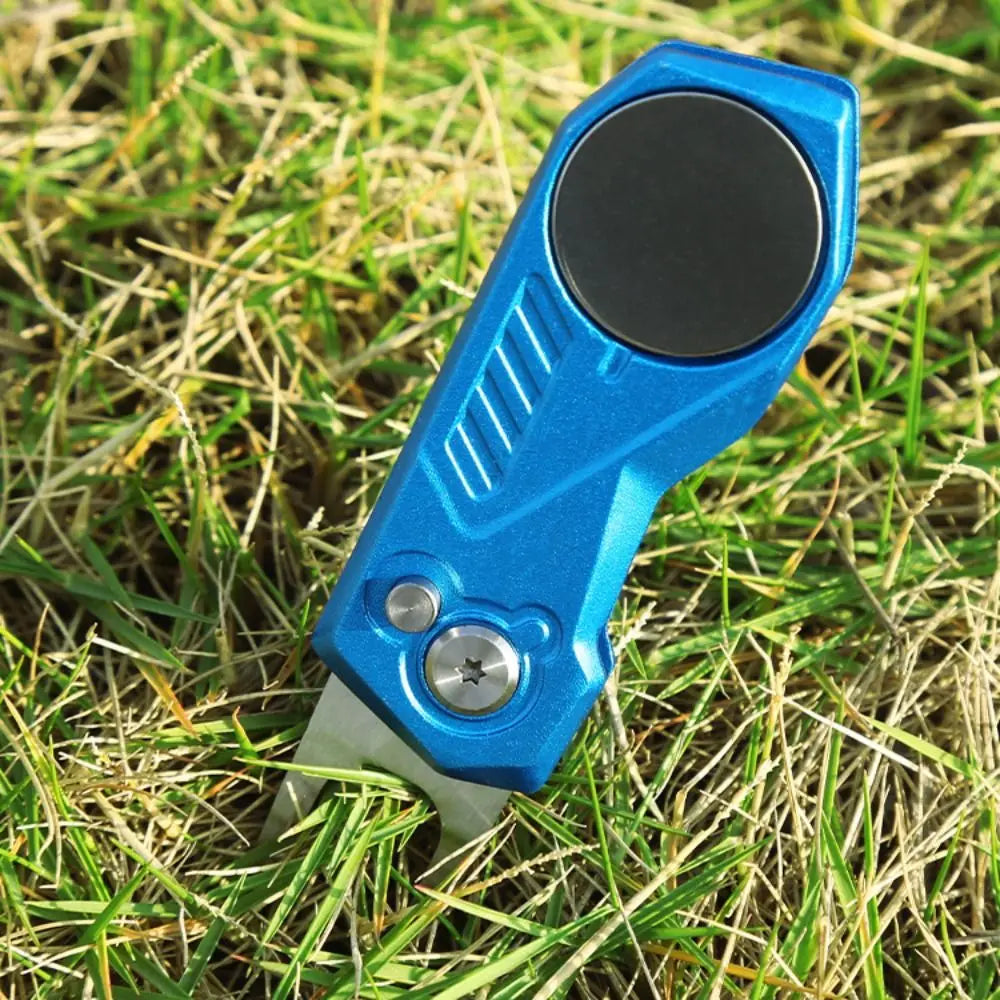 1 Pcs Multi Switchblade Golf Divot Repair Tool Ball Marker Aluminum Alloy Mini Golf Divot Tools Foldable Button Golf Green Fork